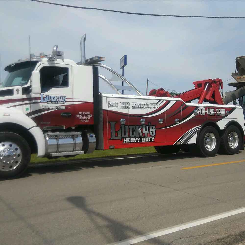 Lucky's Towing Service Photo