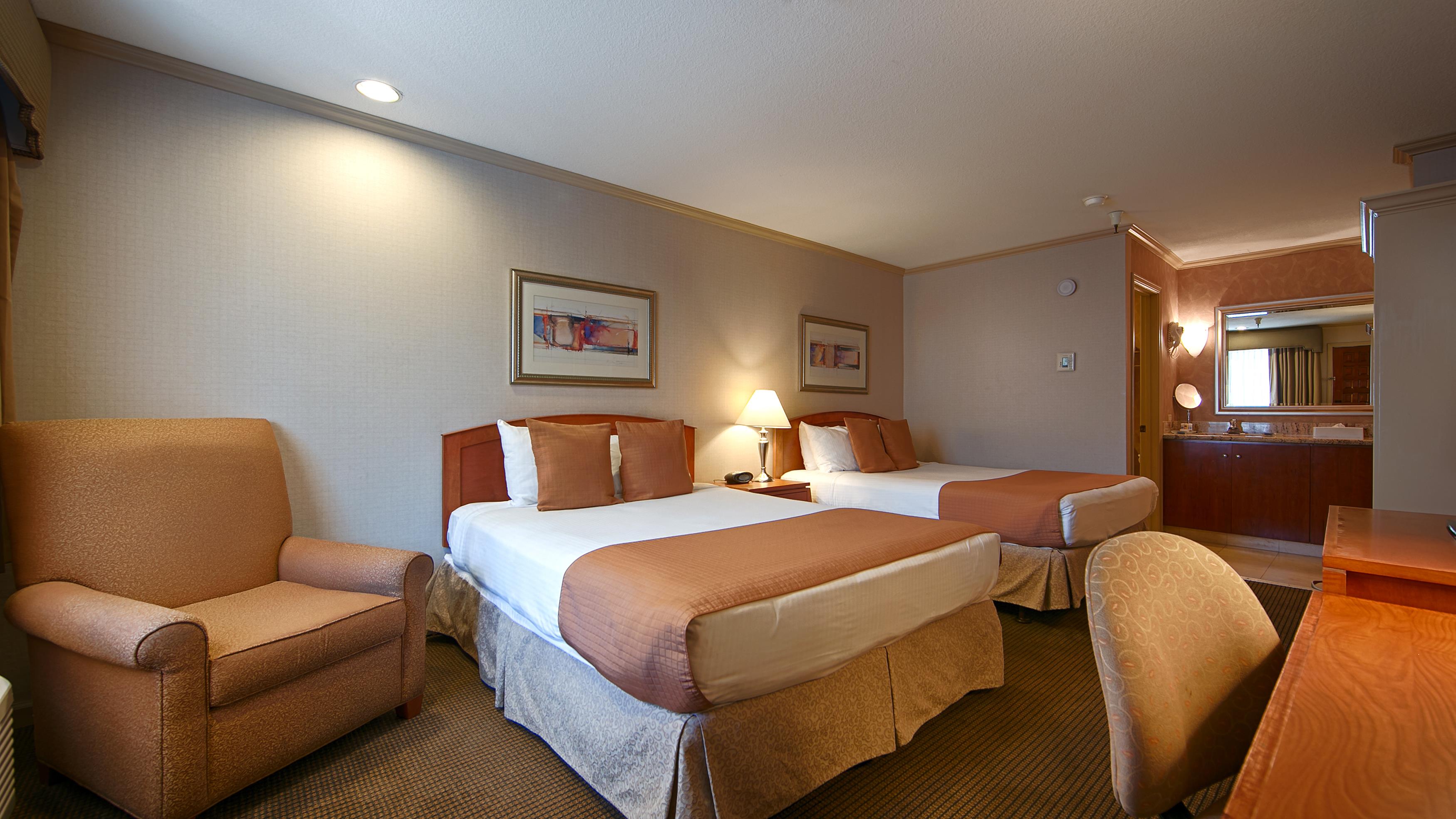 Best Western Plus Mountain View Inn Image