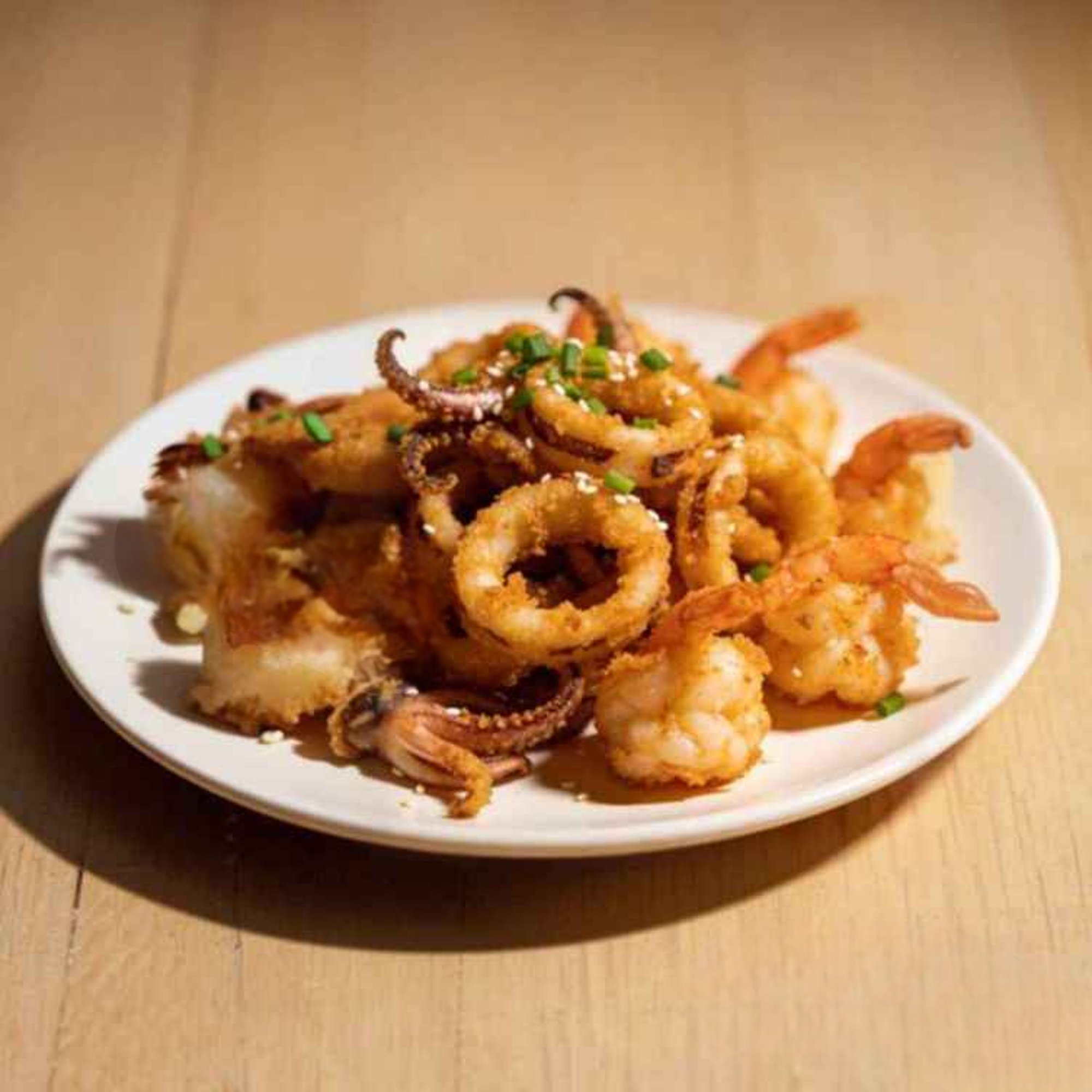 SP2. 椒鹽鮮尤/Crispy Salt & Pepper Squids