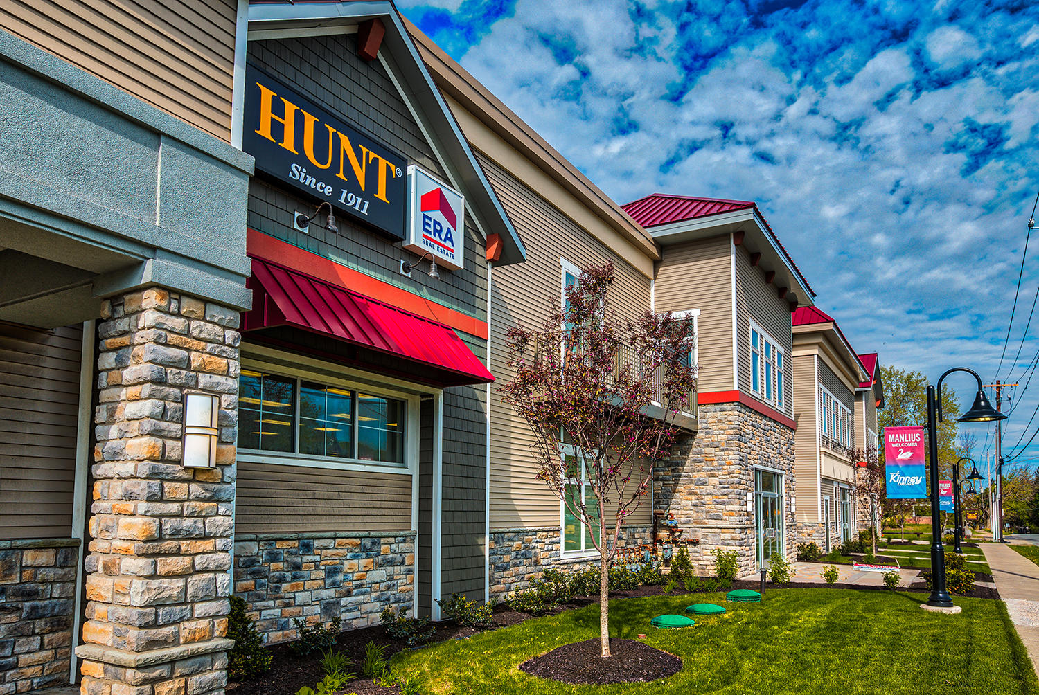 HUNT Real Estate ERA