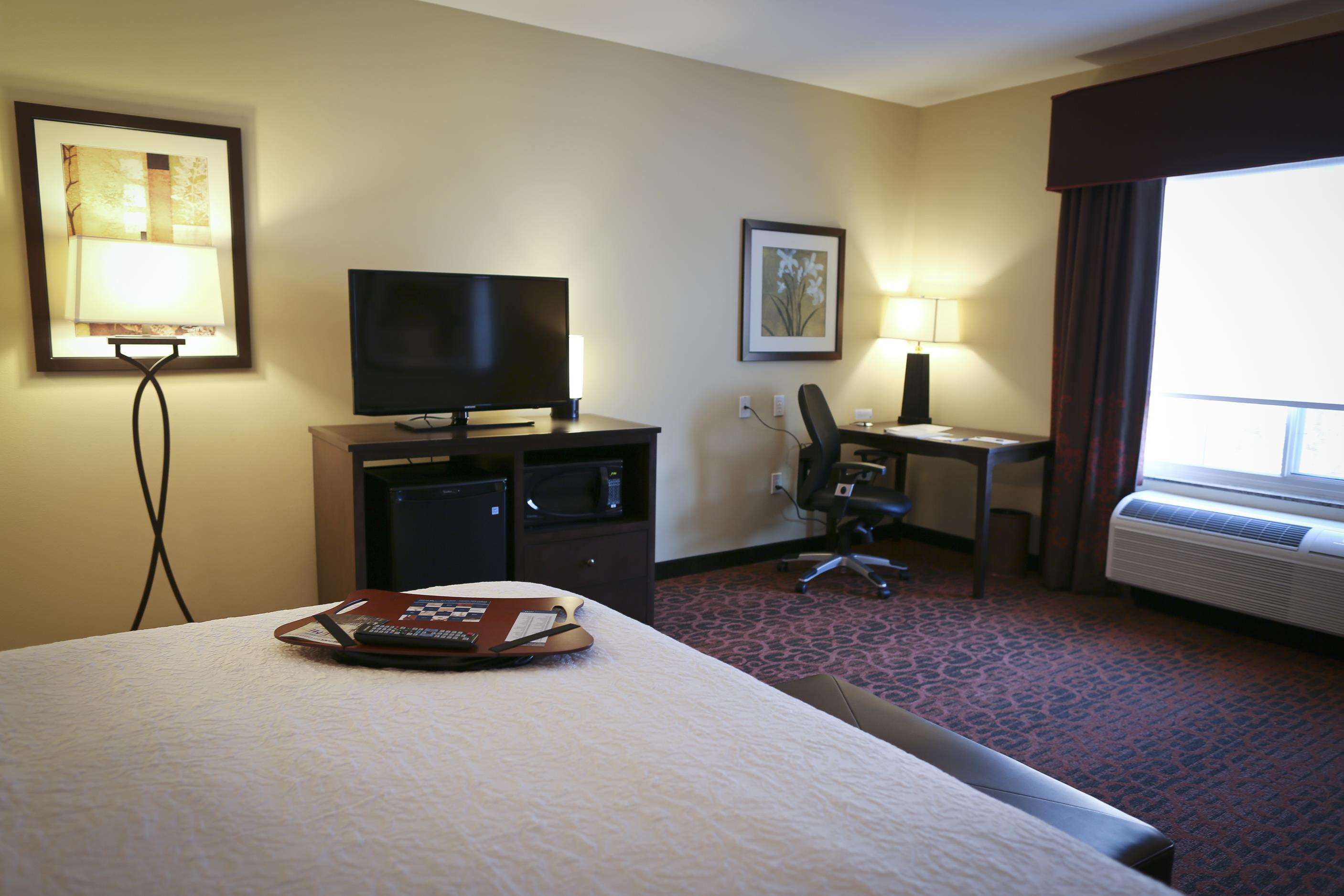 Hampton Inn Union City Photo