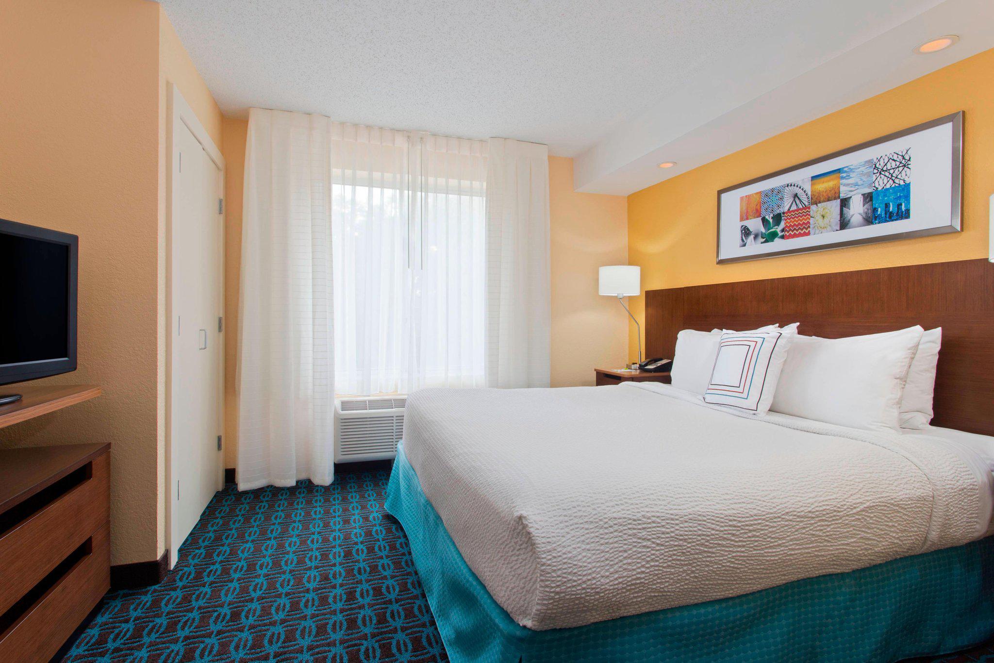 Fairfield Inn & Suites by Marriott Tampa Brandon Photo