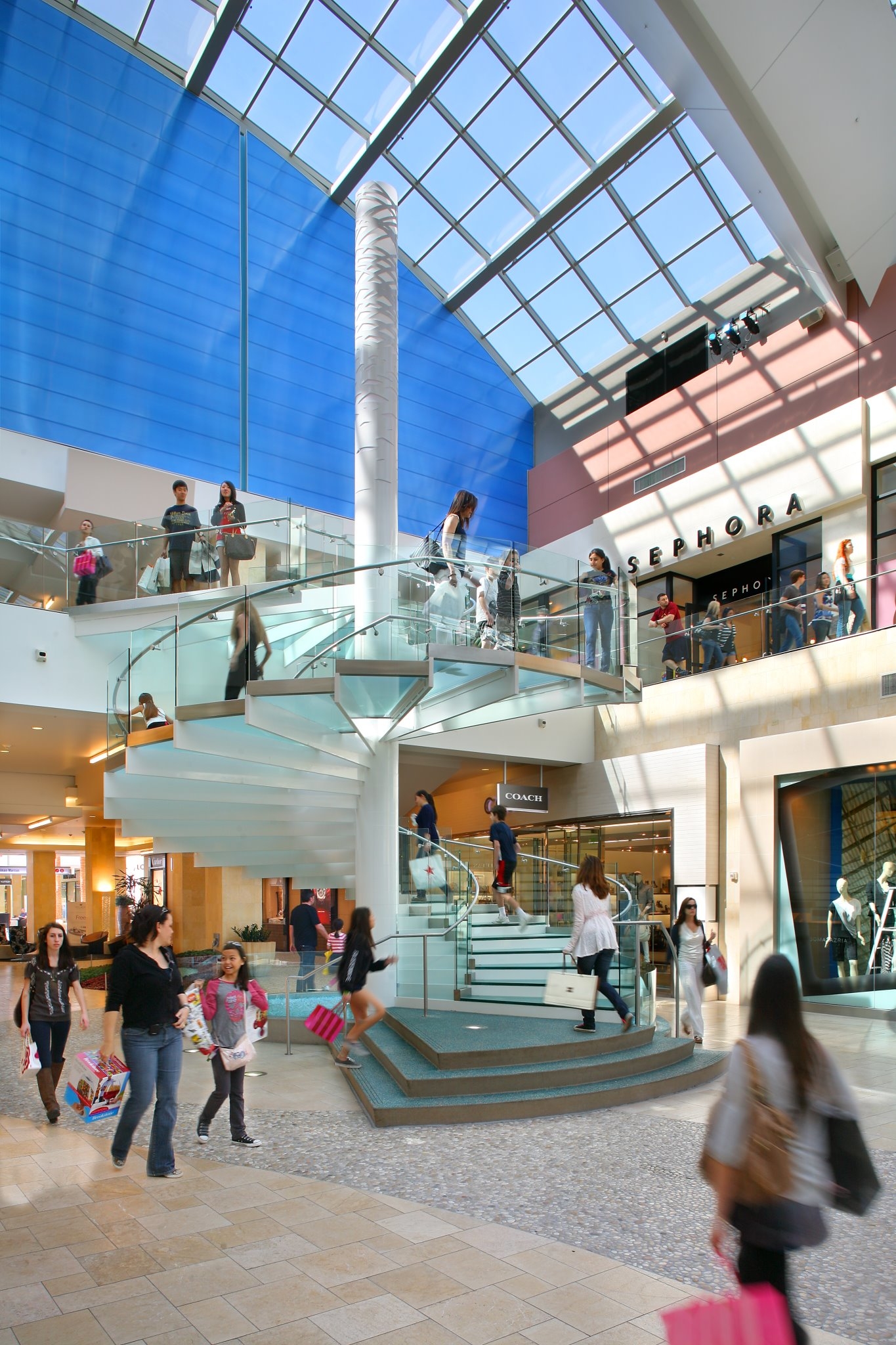 Westfield Topanga - mall in Los Angeles, California, USA 