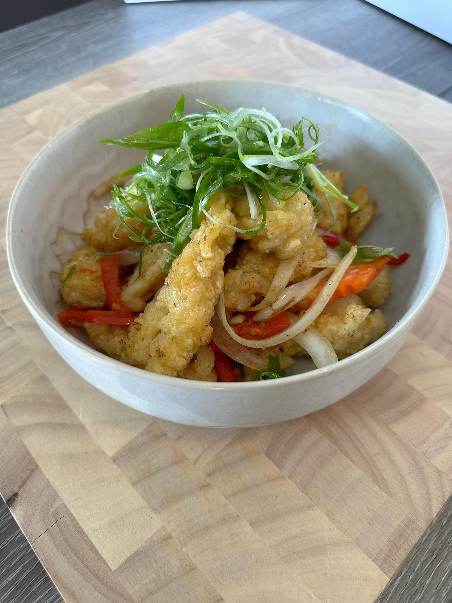 Salt and Pepper Calamari (muc rang muoi)