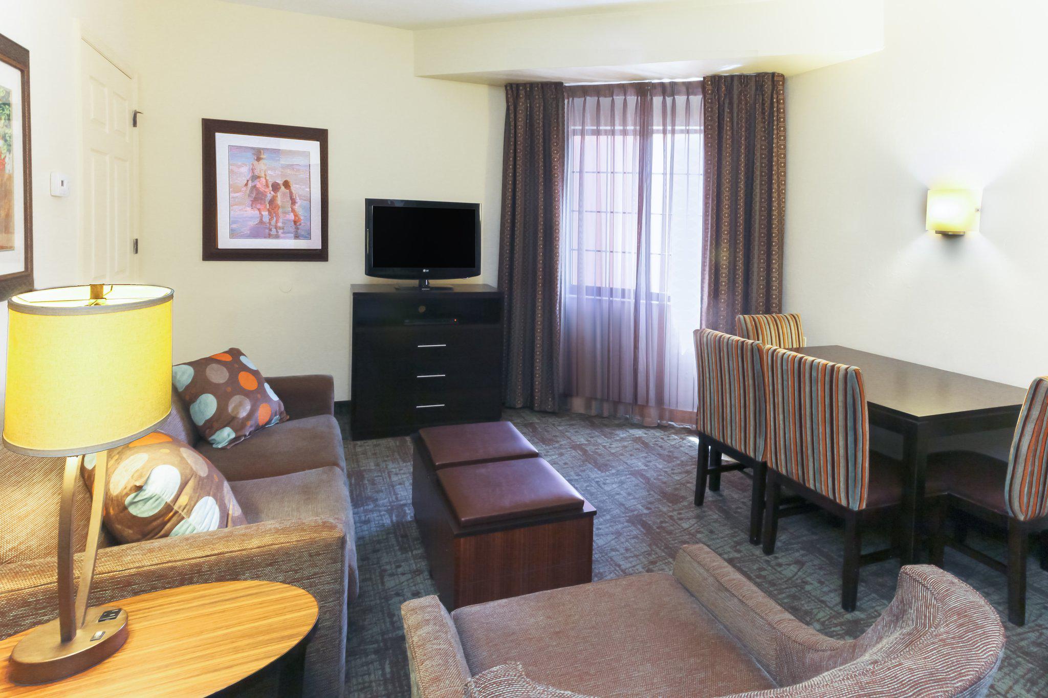 Staybridge Suites Naples-Gulf Coast Photo