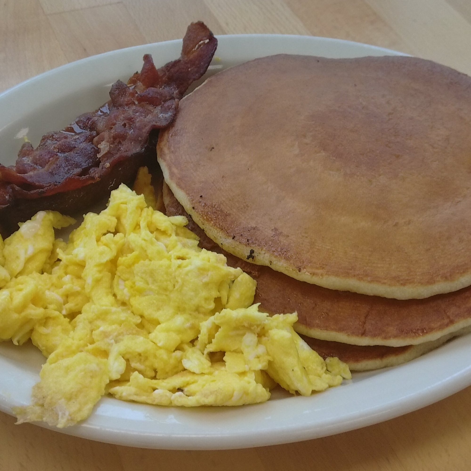 3 Pancake Special (3 Egg, 2 Bacon & 2 Sausages)