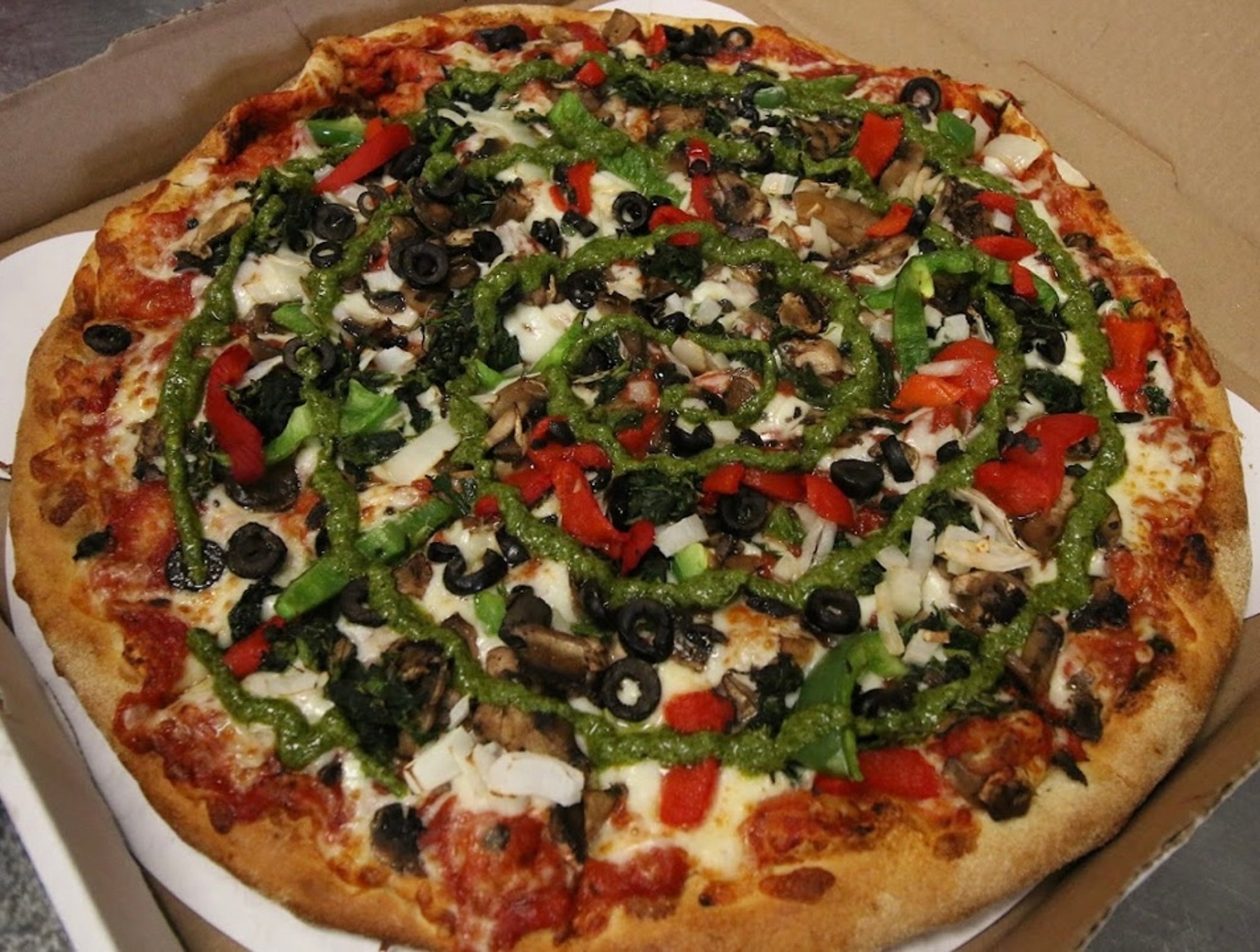 Plantlover Pizza 16" Hand Toss