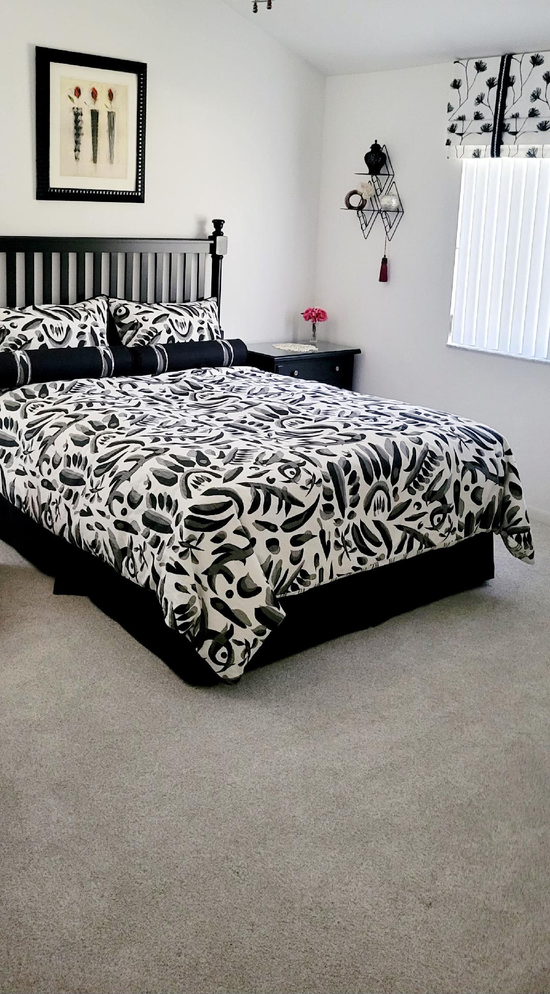 Carrie's Interiors LLC Custom Blinds, Draperies and Interiors Image