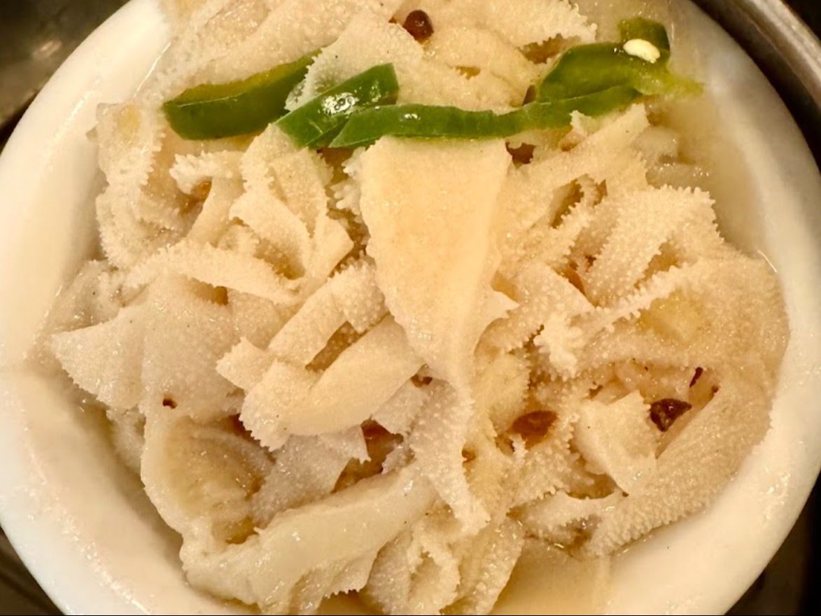 Steamed Beef Tripe With Ginger And Scalion (Lá Sách)