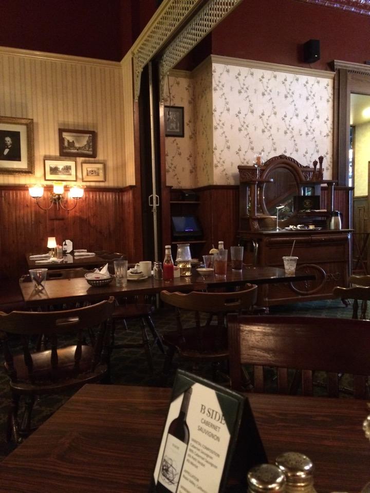 Berrys Restaurant in Norwalk, OH (419) 6682...