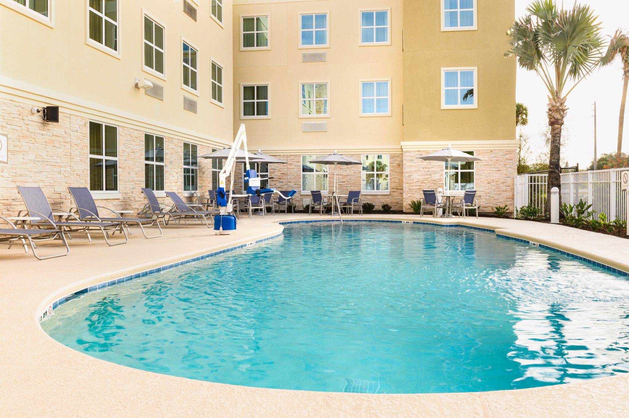 Staybridge Suites Vero Beach Photo