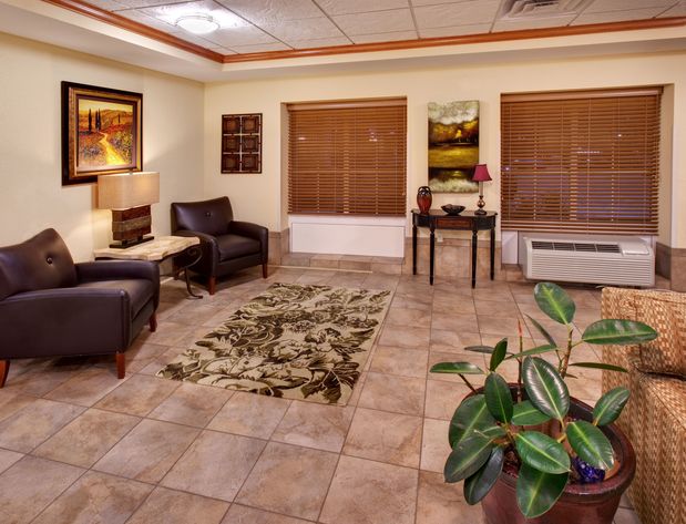 Images Candlewood Suites Omaha Airport
