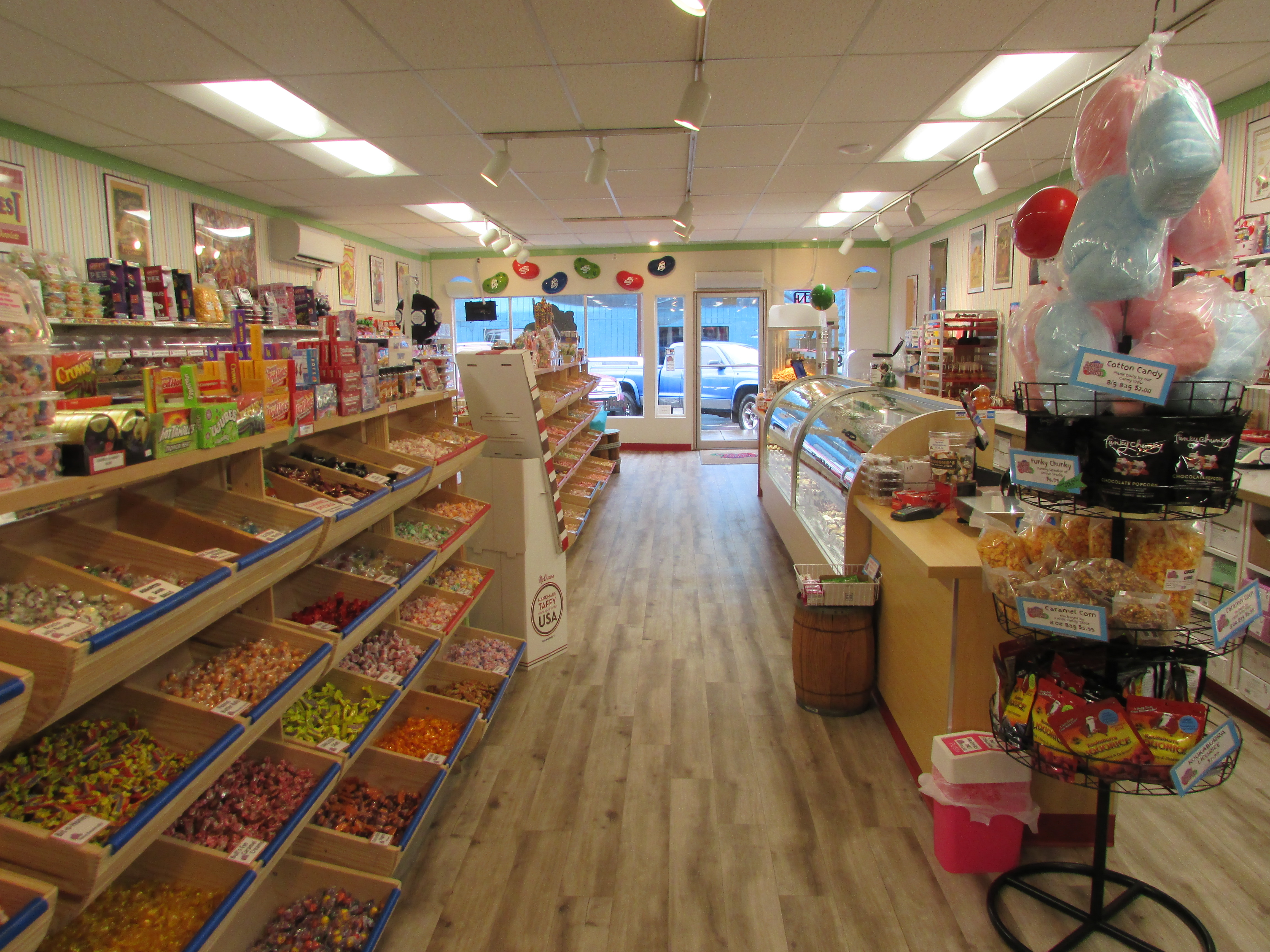 2 Kids Candy Store Coupons near me in Newport | 8coupons