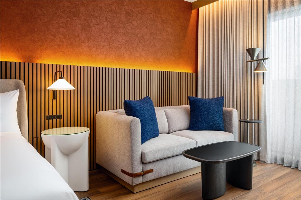 The Nobleman Fort Worth, Tapestry Collection by Hilton Image