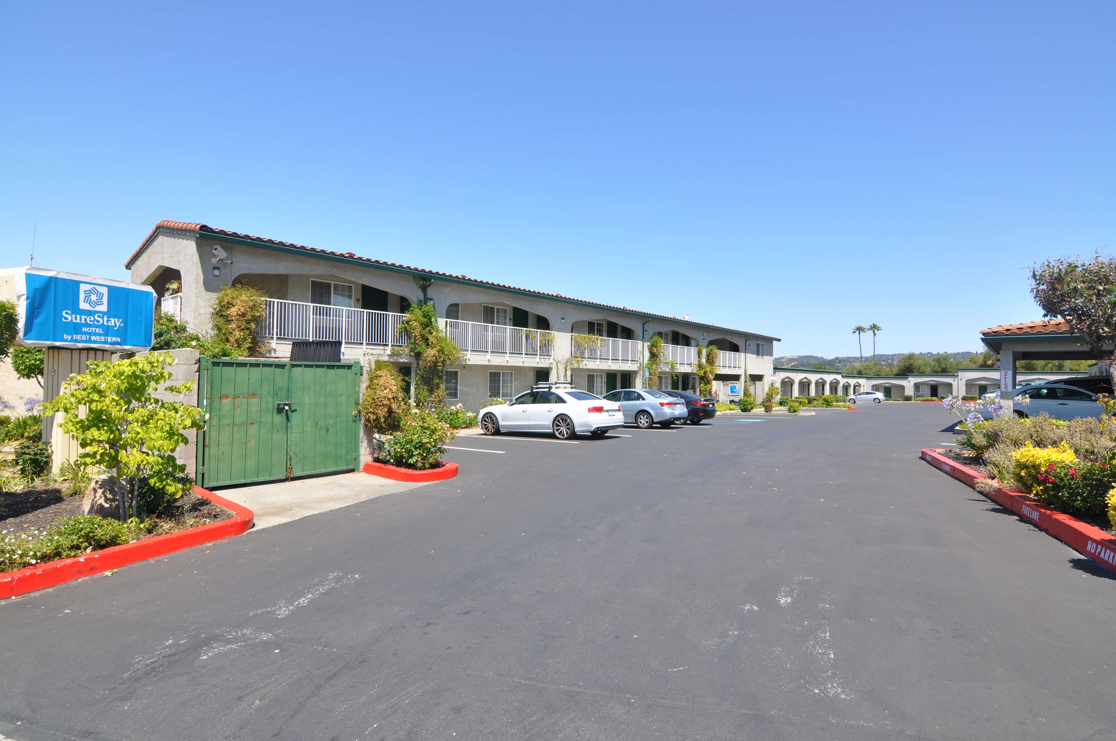 SureStay Hotel by Best Western Castro Valley Photo