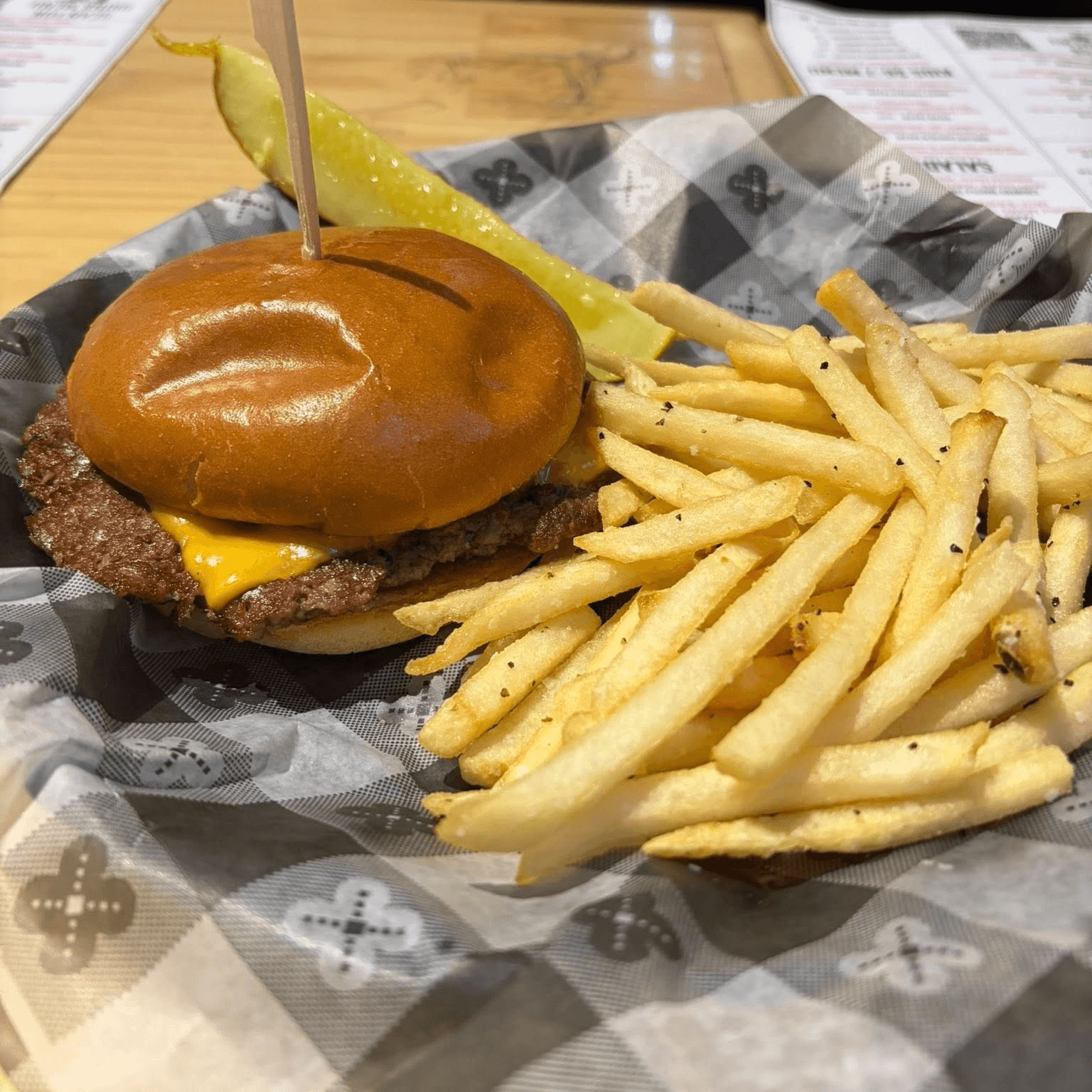 Kid Cheeseburger