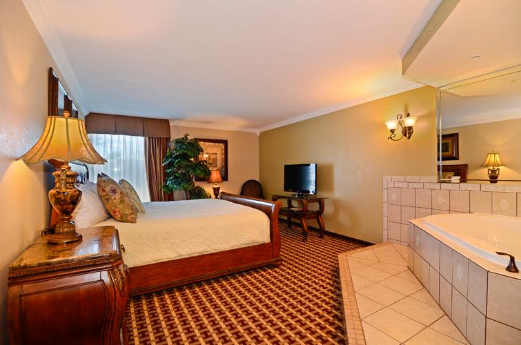 Best Western Johnson City Hotel & Conference Center Photo