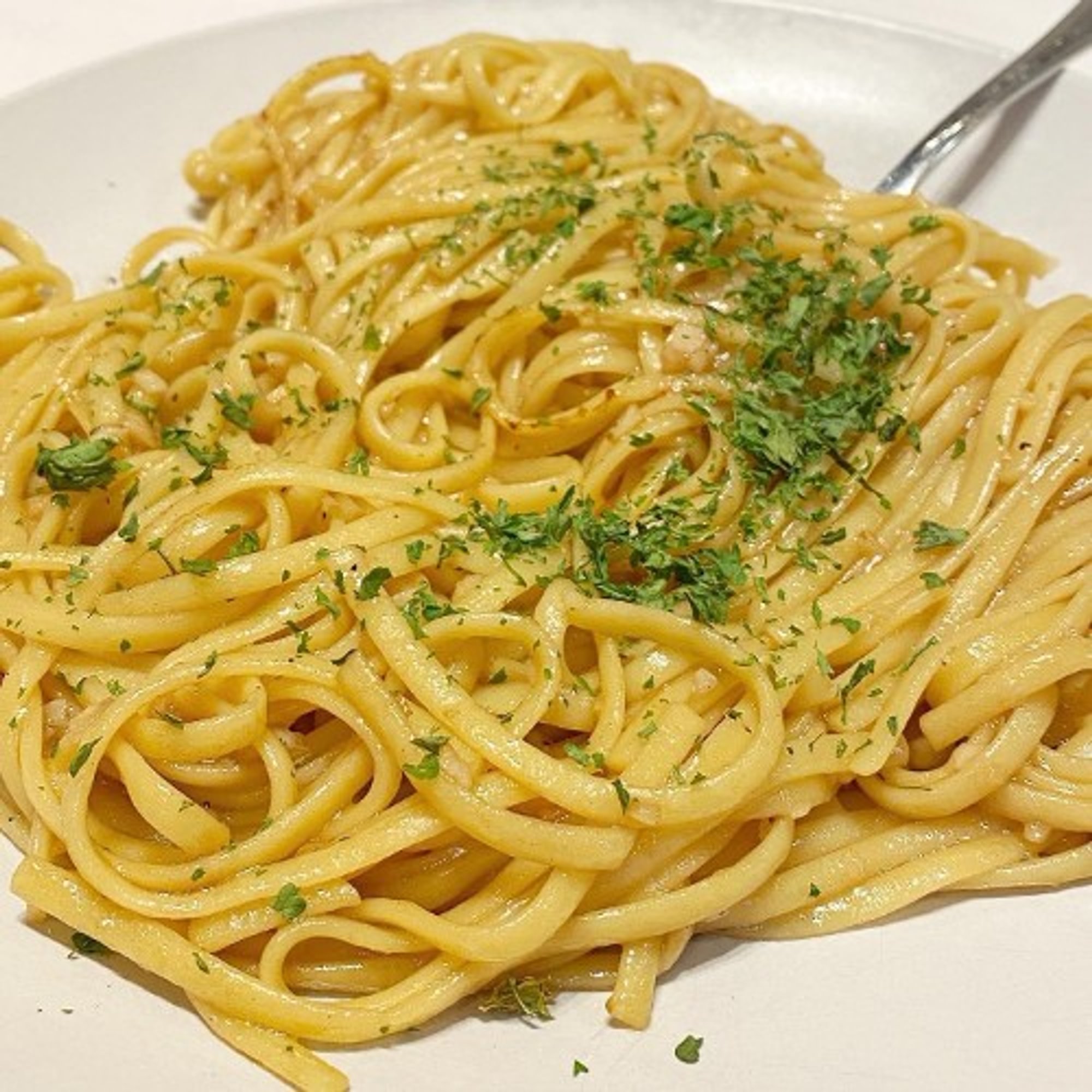 Garlic Noodles / Mì Tỏi Xào