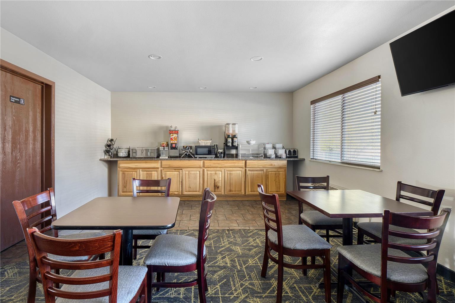 SureStay Plus by Best Western Montrose Image