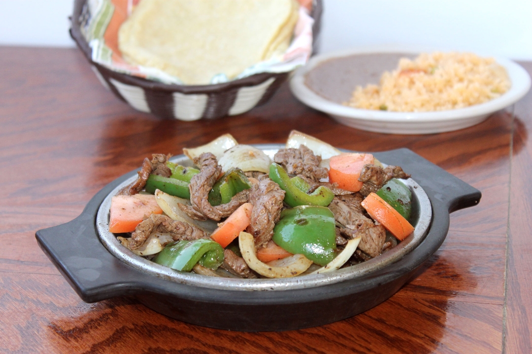 Fajitas de Res (Steak Fajitas)