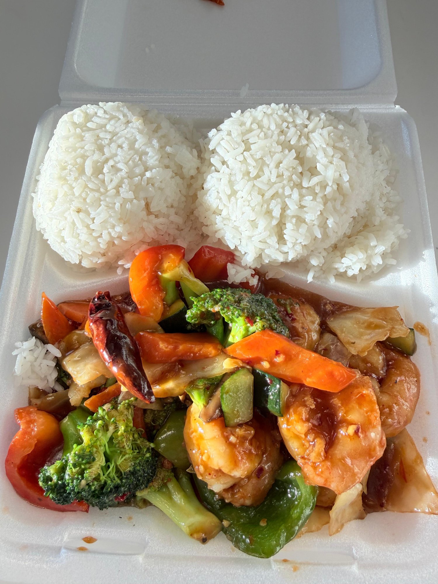 L-Shrimp with Garlic Sauce