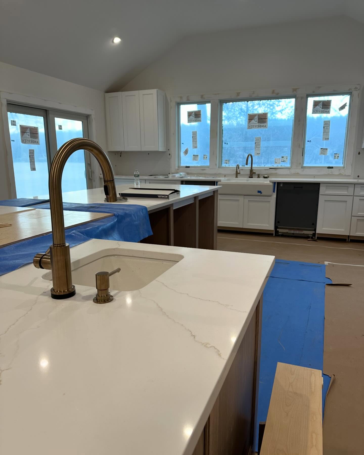 Capeless Plumbing & Heating Image