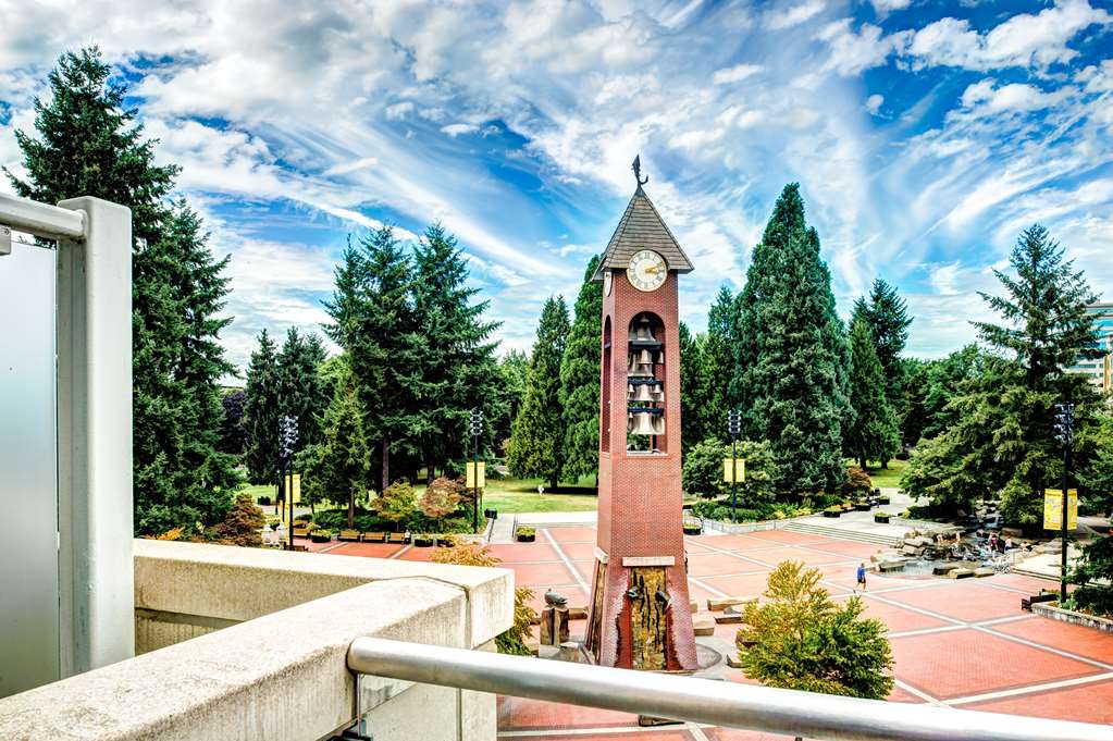 Hilton Vancouver Washington Image