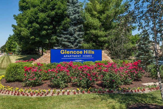 Images Glencoe Hills Apartments