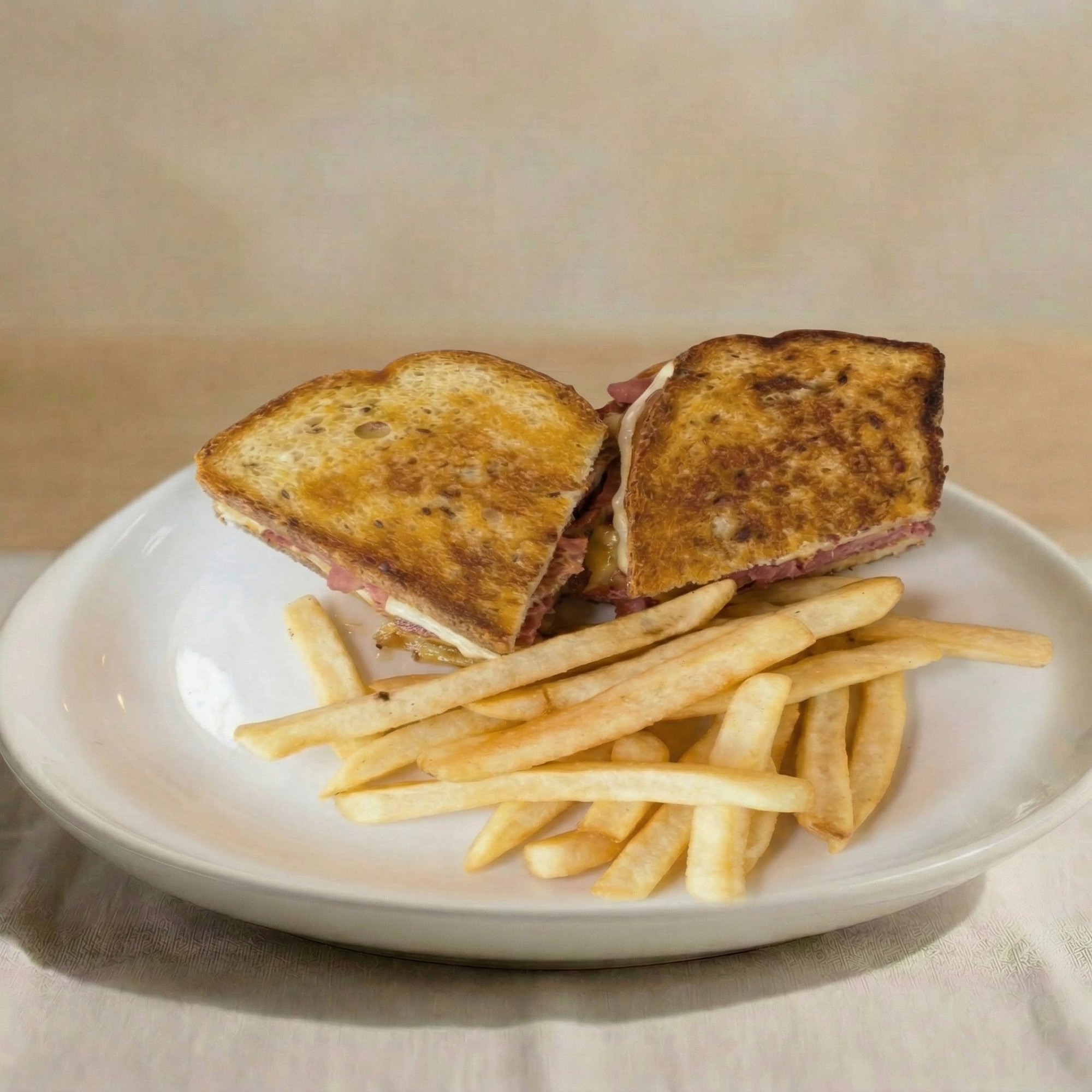 Pastrami Reuben