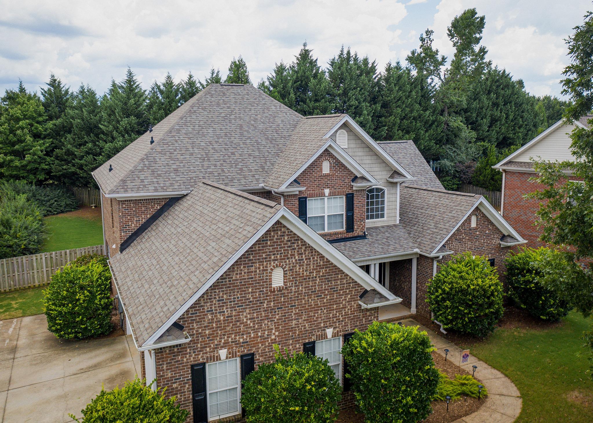 Guy Roofing Inc. Image