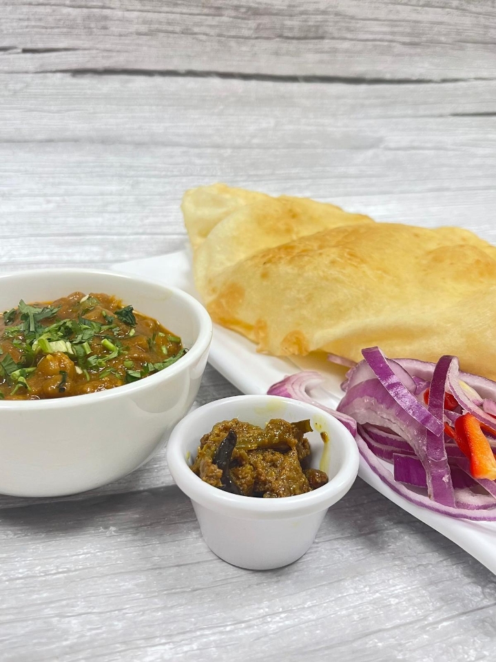 CHOLE (CHANA) BHATURE