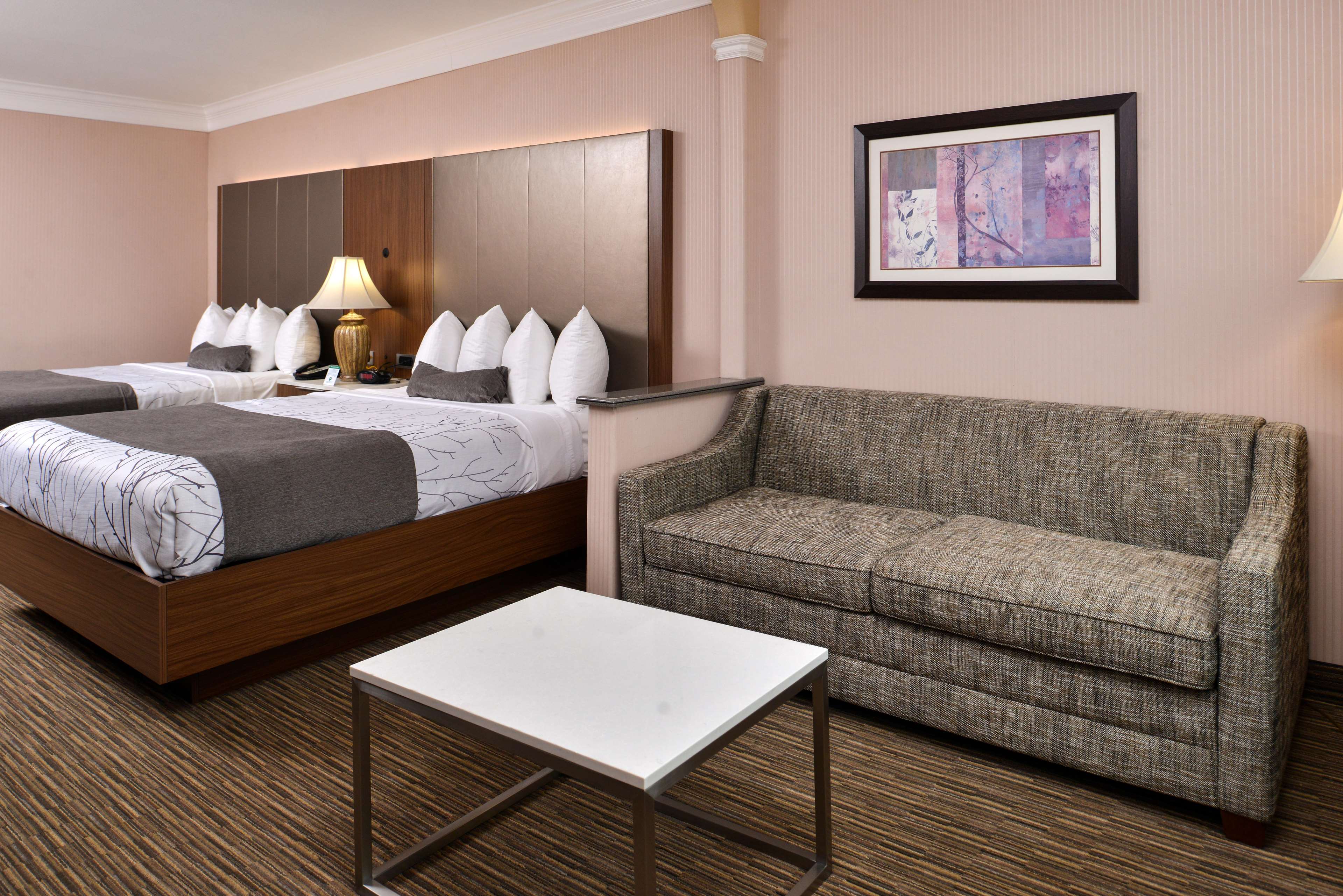 Best Western Plus Suites Hotel - Los Angeles LAX Airport Photo