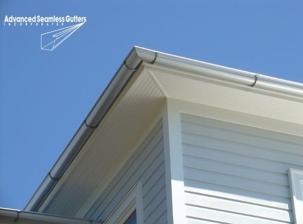 Advanced Seamless Gutters Photo