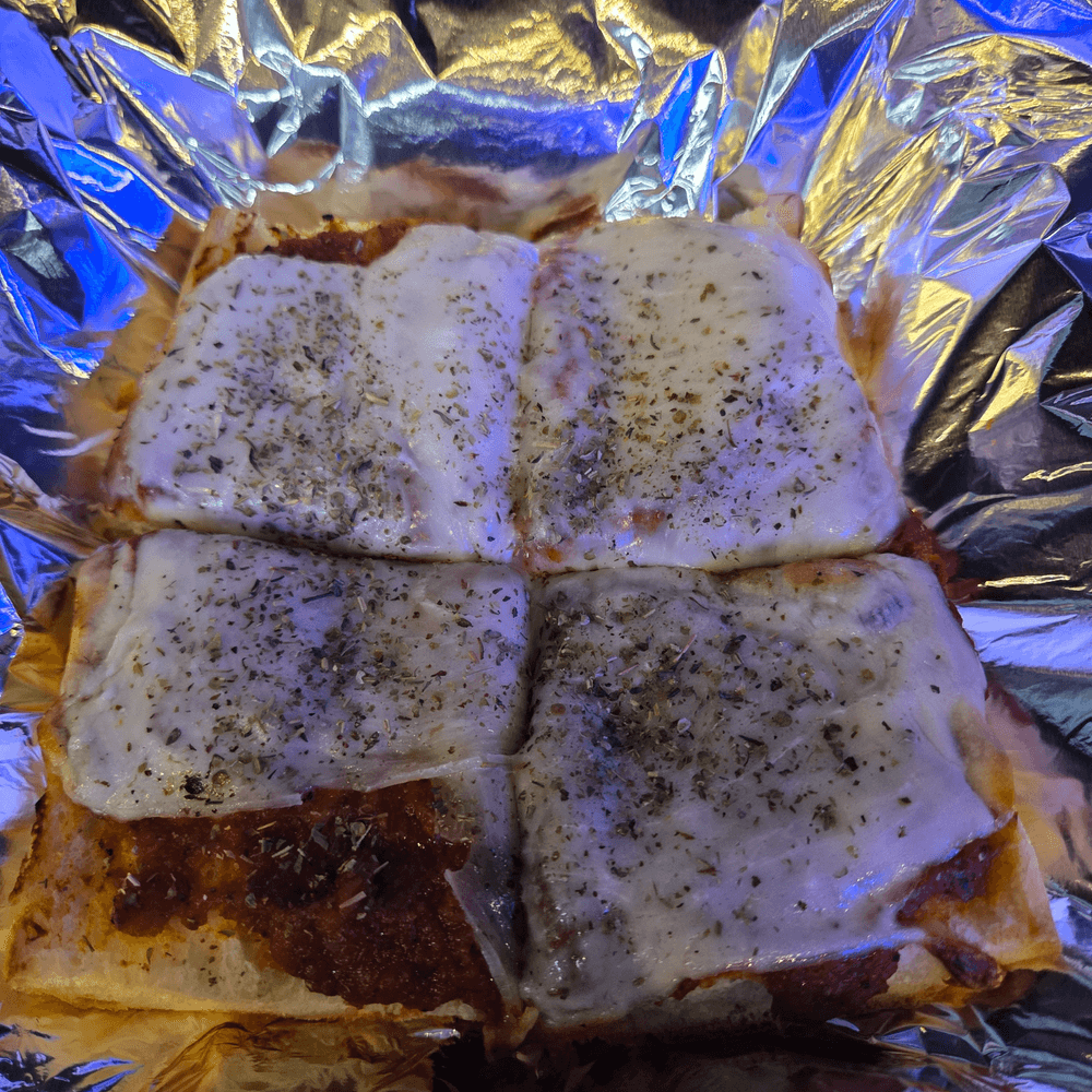 Garlic Bread (Pizza Style)