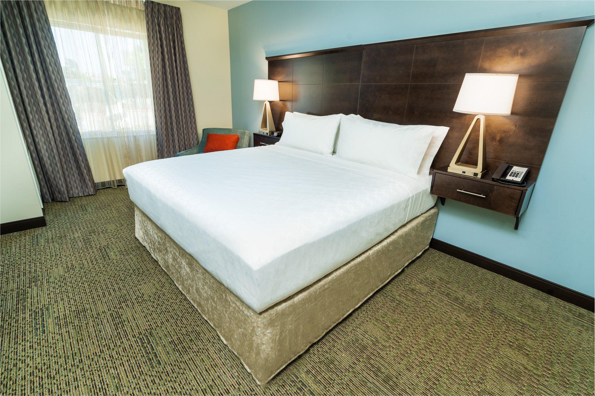 Staybridge Suites Newark - Fremont Photo