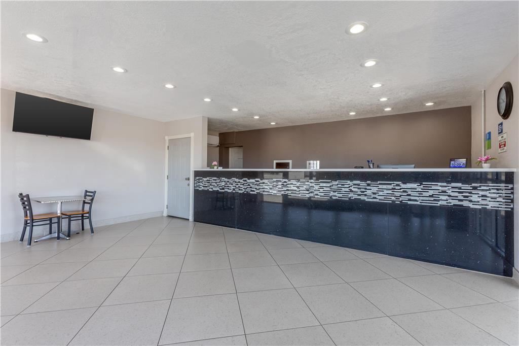 SureStay by Best Western Chambers Petrified Forest Image