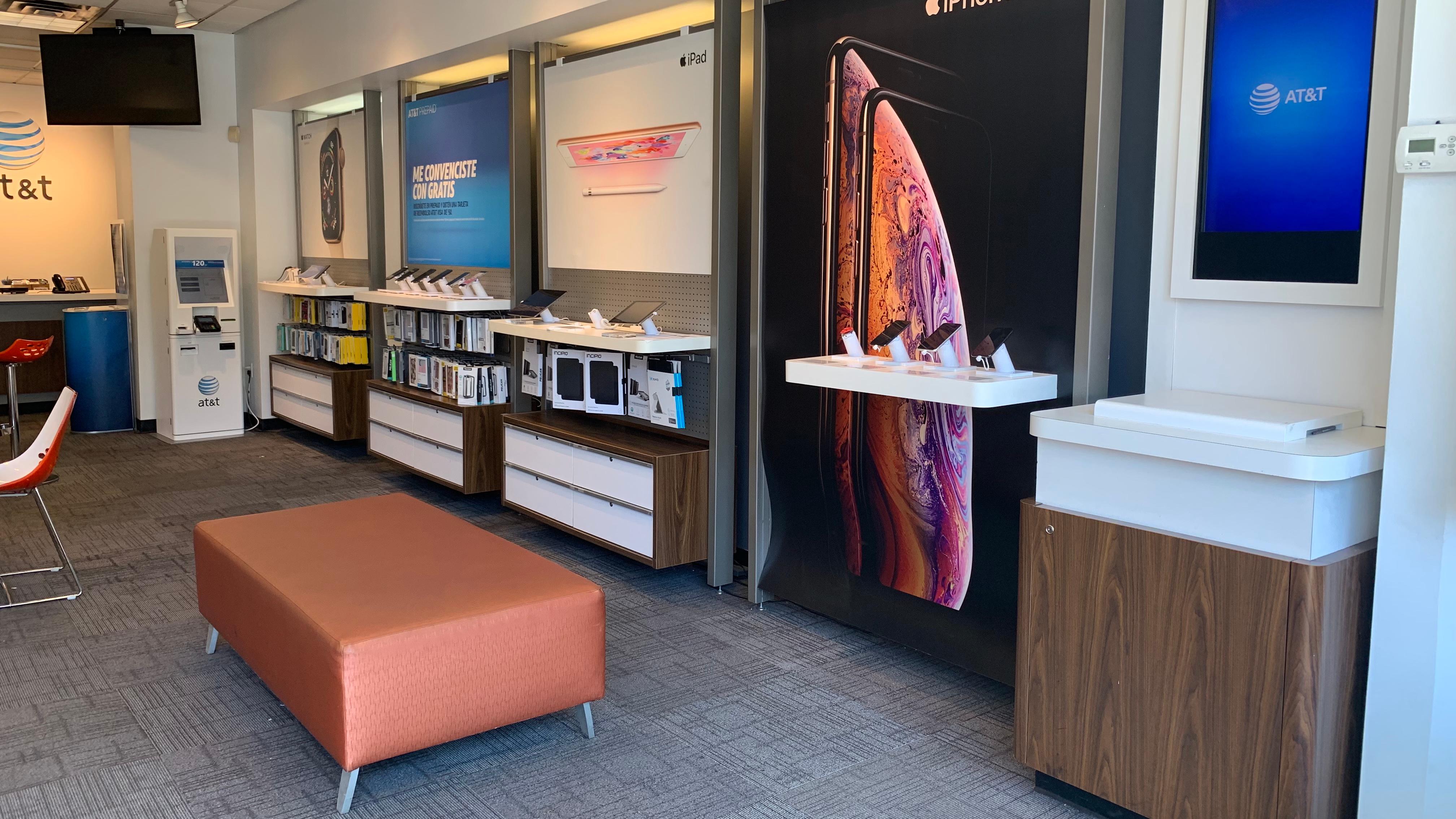 AT&T Store Photo