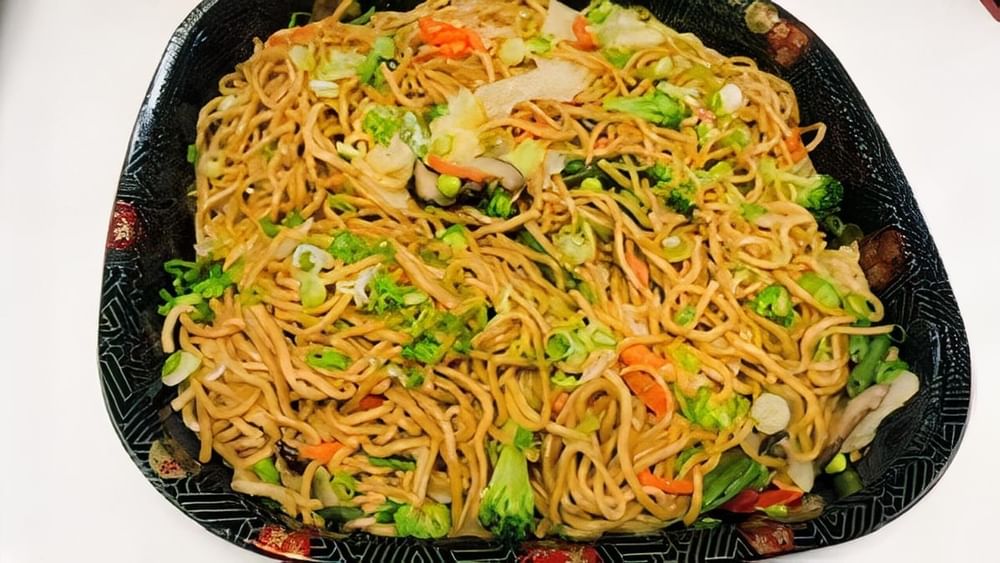 Fried Veggies Noodles Tray