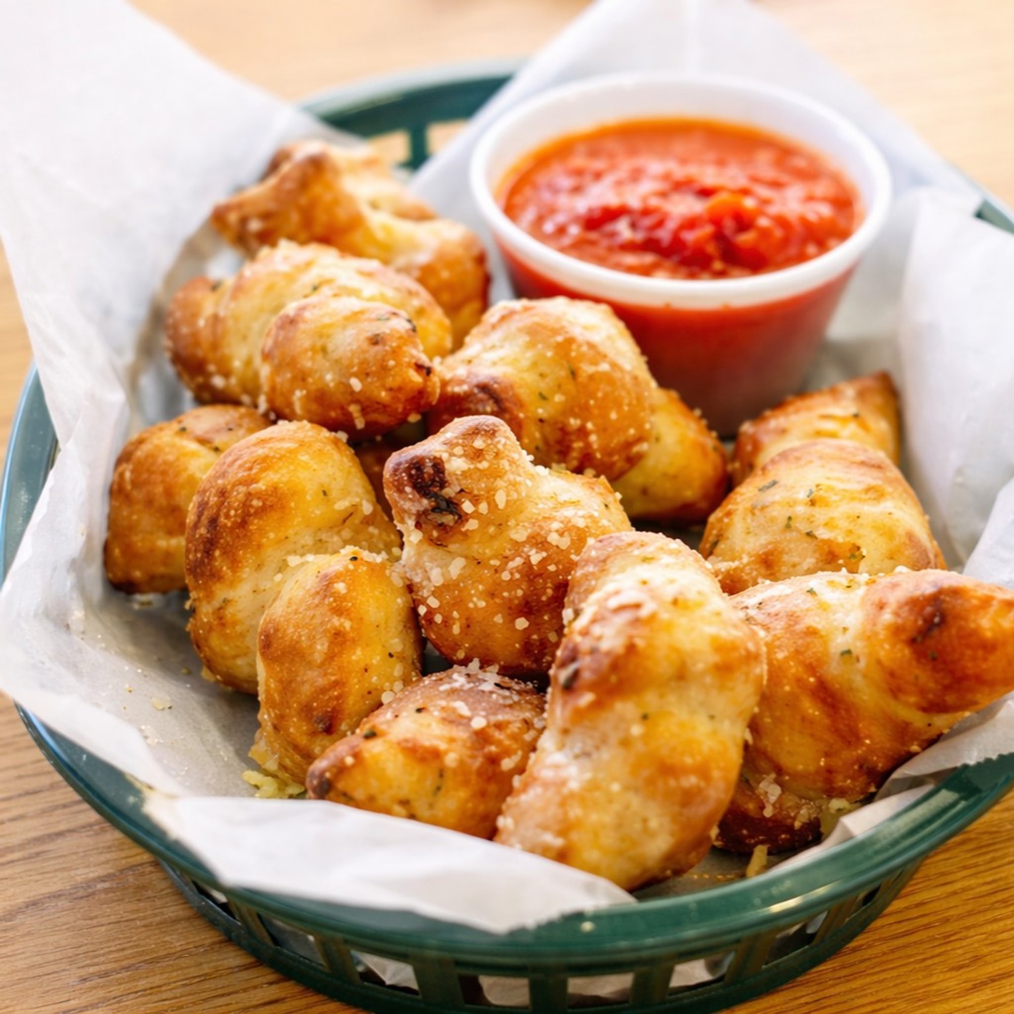 Garlic Bread Knots