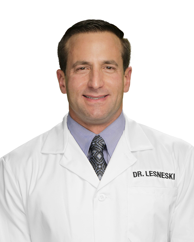 Images Robert C. Lesneski, DDS