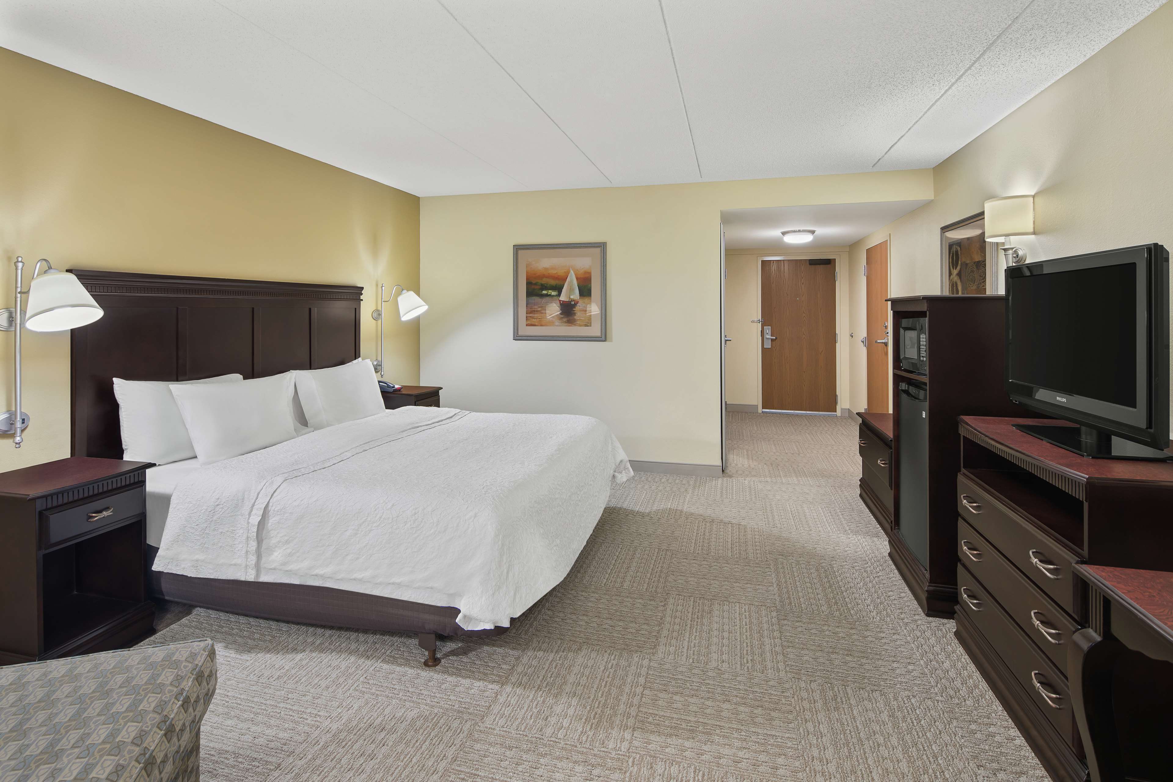 Guest room