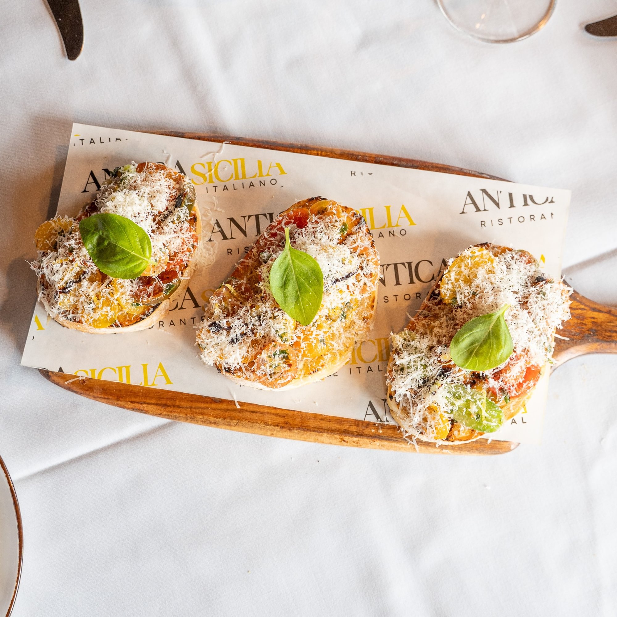 Bruschetta Pomodoro