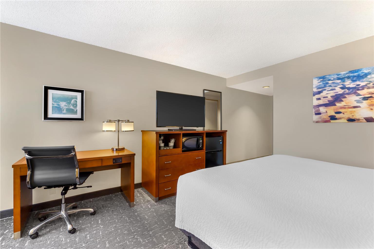 Best Western Plus Bellingham Image