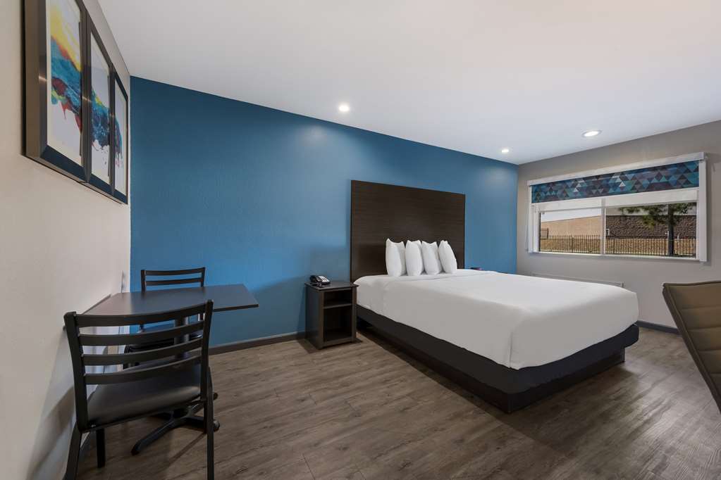 SureStay by Best Western Spring North Houston Image