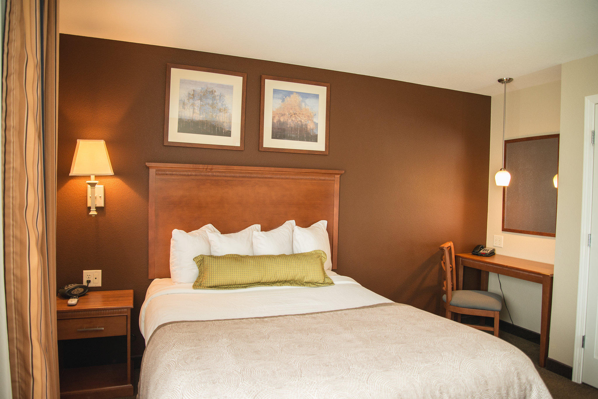 Candlewood Suites Loveland Photo