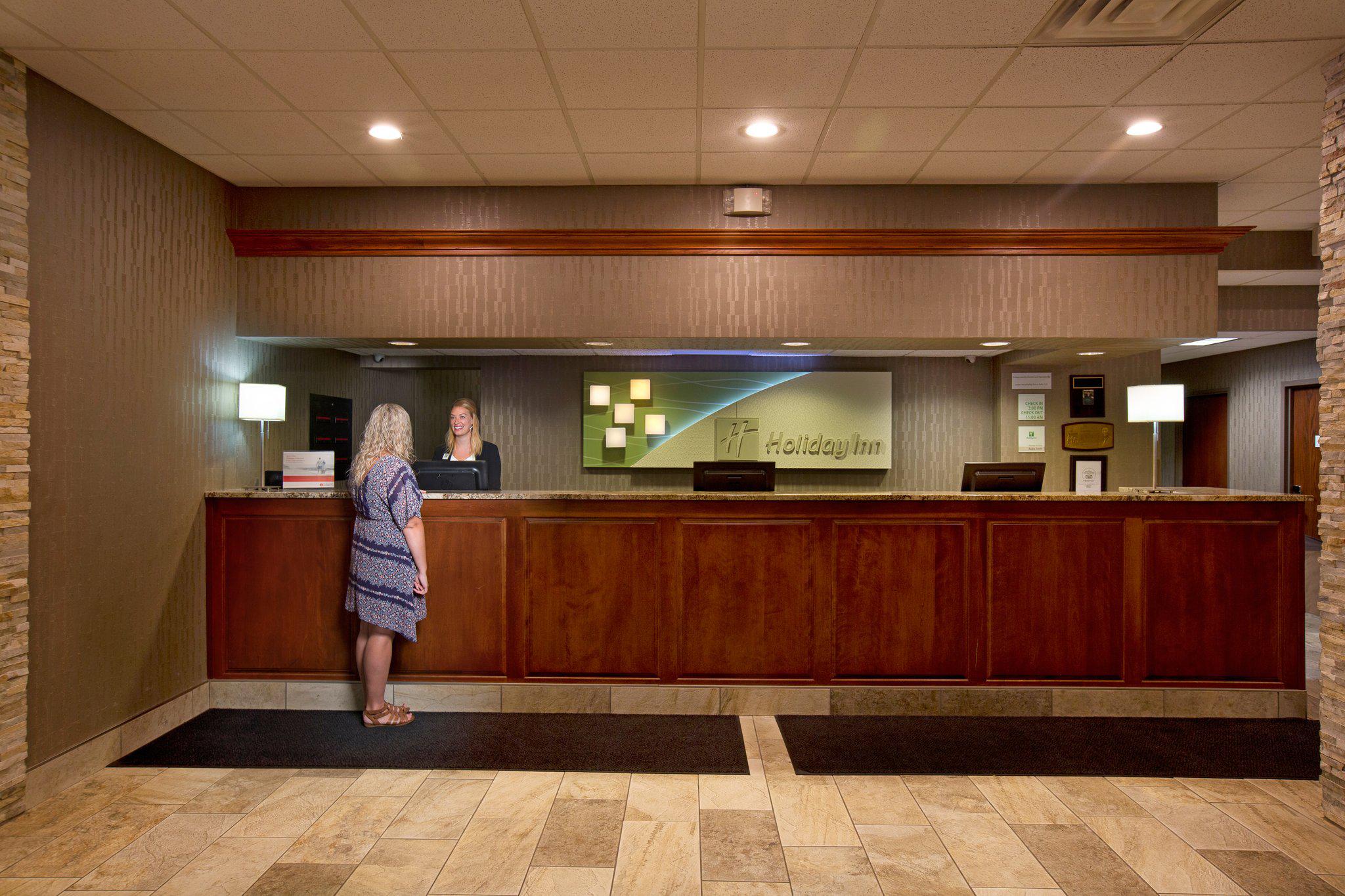Holiday Inn Sioux Falls-City Centre Photo