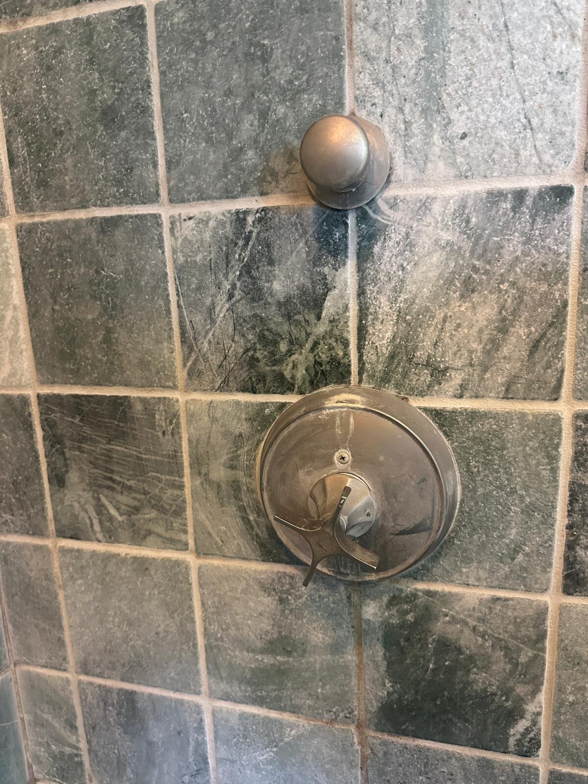 In home organizing and Cleaning Image