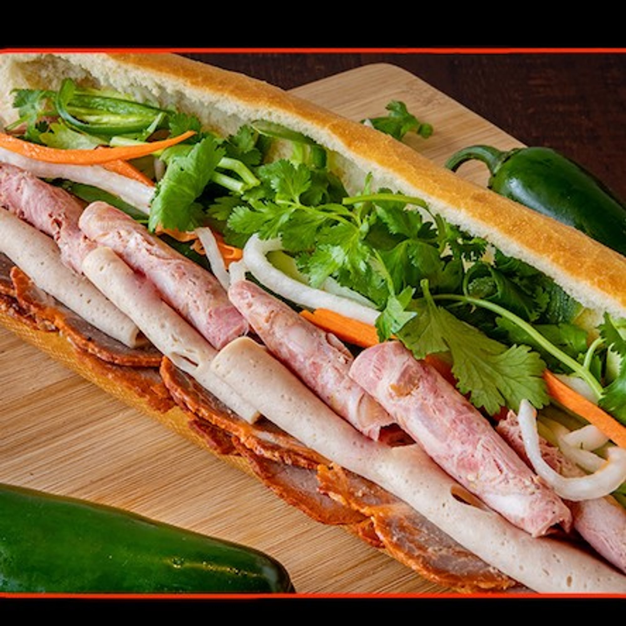 B01. BANH MI SPECIAL /BANH MI DAC BIET