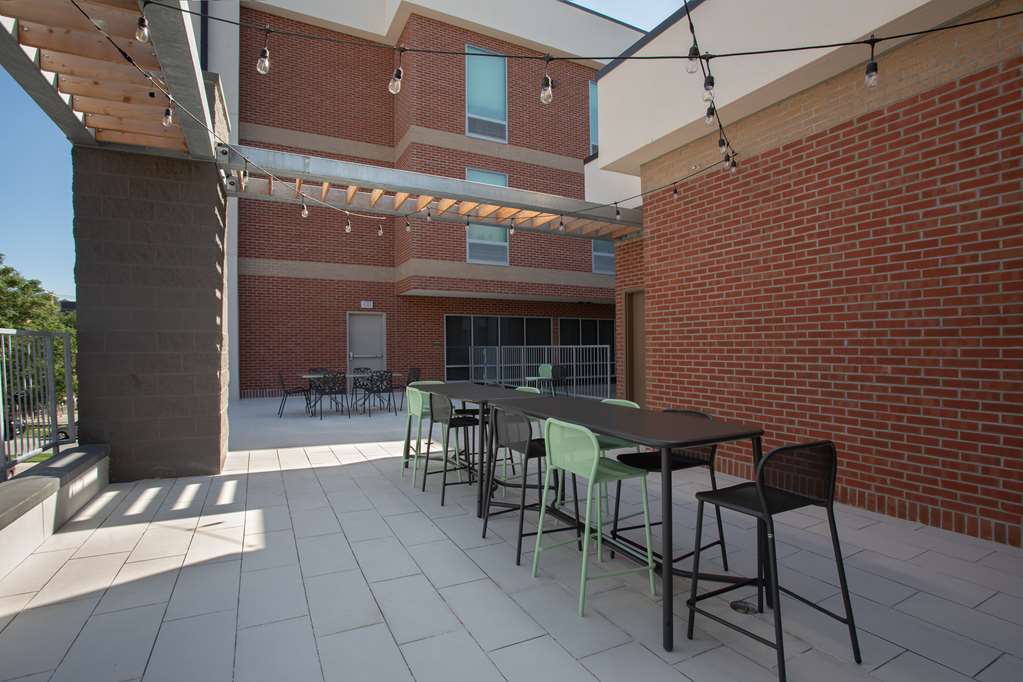 Home2 Suites by Hilton Omaha UN Medical Ctr Area Image