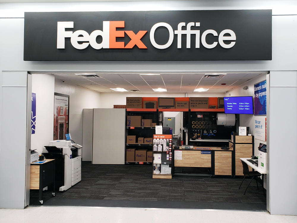 FedEx Office Print & Ship Center Photo